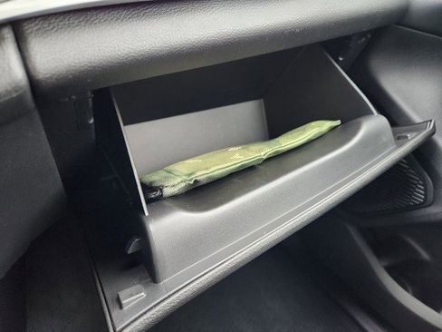 Used 2024 Jeep Grand Cherokee Limited image 47