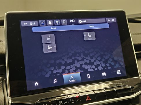 New 2025 Jeep Compass Latitude w/ Sun & Sound Group image 26