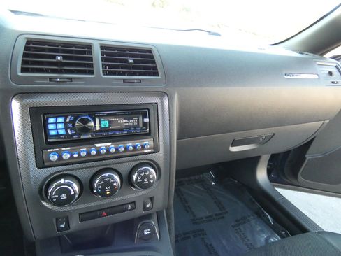 Used 2014 Dodge Challenger R/T image 46