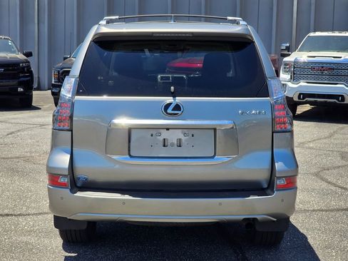 Used 2020 Lexus GX 460 Premium AWD/4WD image 24