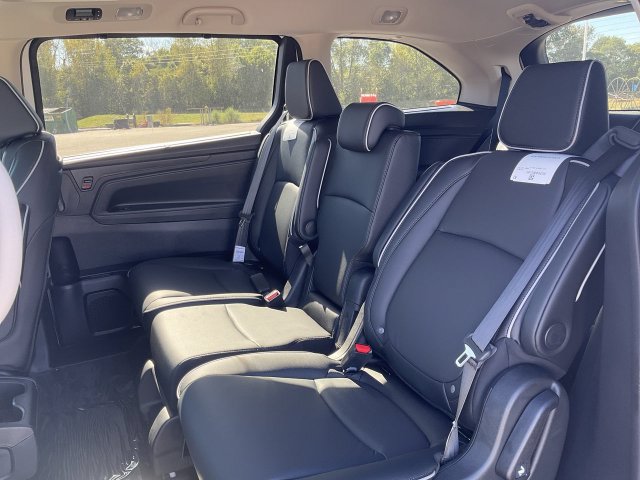 New 2027 Honda Odyssey Touring image 31
