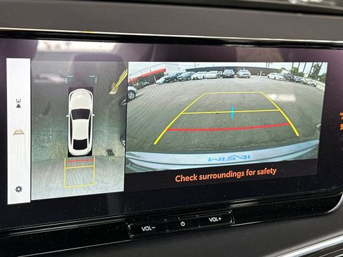 New 2025 Toyota Mirai XLE image 9