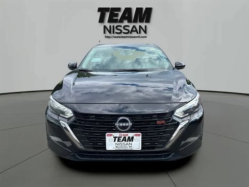 New 2025 Nissan Sentra SR w/ Trunk Package image 2