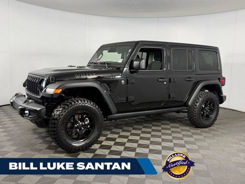Used 2025 Jeep Wrangler Unlimited Sport AWD/4WD image 1