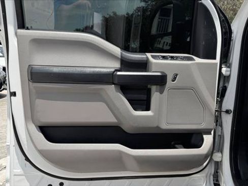 Used 2019 Ford F250 XL w/ Power Equipment Group AWD/4WD image 9