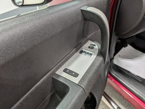 Used 2007 GMC Sierra 2500 SLE w/ Z71 Off-Road Package image 16