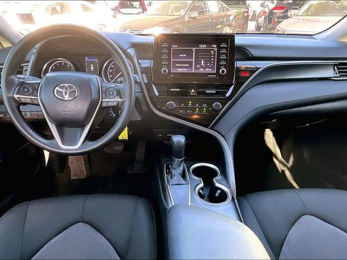 Used 2021 Toyota Camry LE image 12