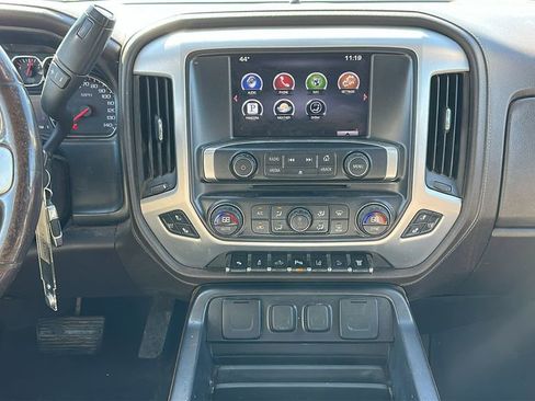 Used 2015 GMC Sierra 2500 SLT w/ Duramax Plus Package image 11