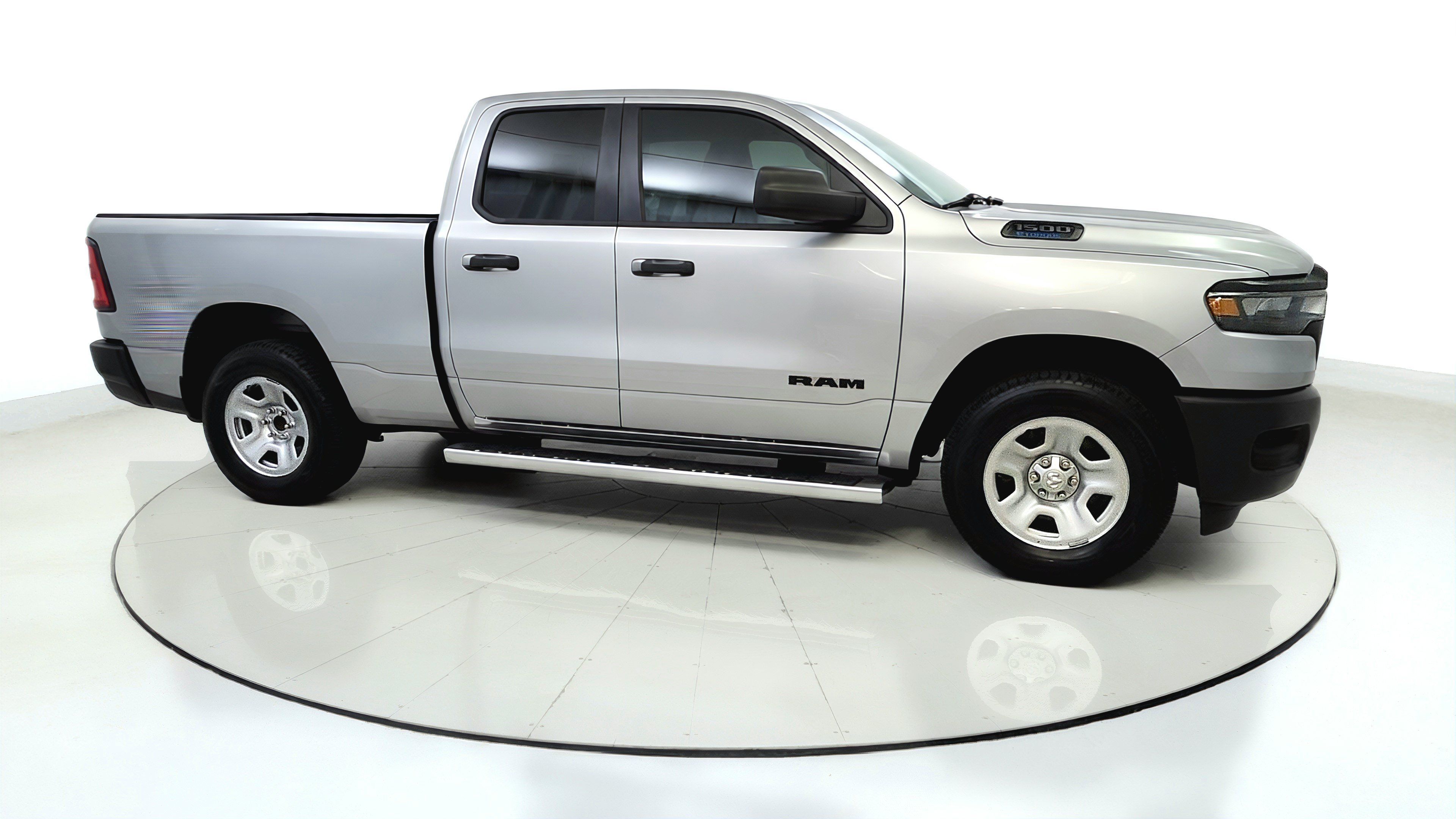 Used 2025 RAM 1500 Tradesman AWD/4WD image 8