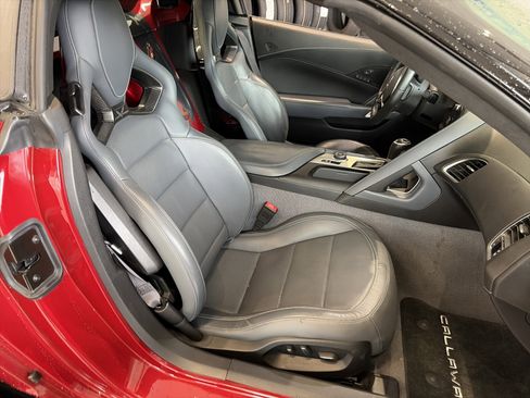 Used 2015 Chevrolet Corvette Z06 w/ 3LZ Preferred Equipment Group image 36