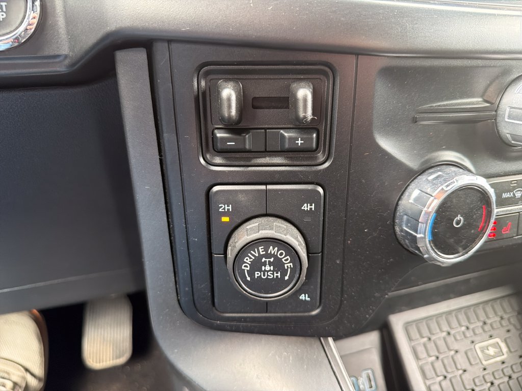 Used 2024 Ford F150 XLT w/ Equipment Group 302A MID AWD/4WD image 39