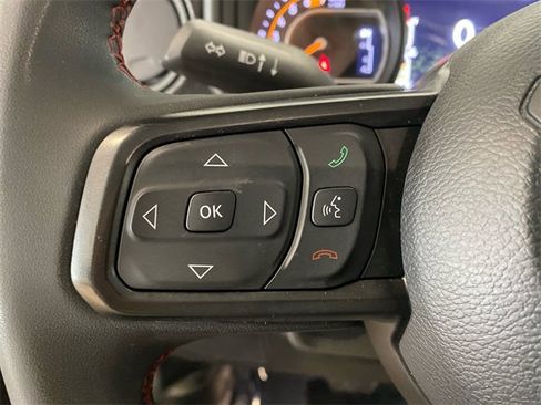 Used 2024 Jeep Wrangler Unlimited Rubicon image 18