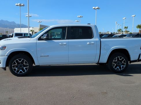 Used 2025 RAM 1500 Laramie w/ Sport Appearance Package AWD/4WD image 6