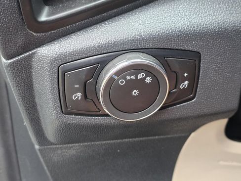 Used 2021 Ford EcoSport S FWD image 19