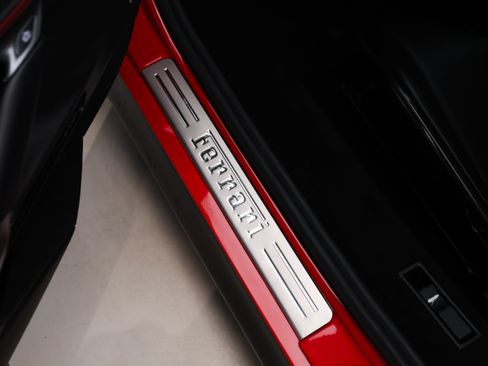 Used 2022 Ferrari SF90 Stradale AWD/4WD image 30