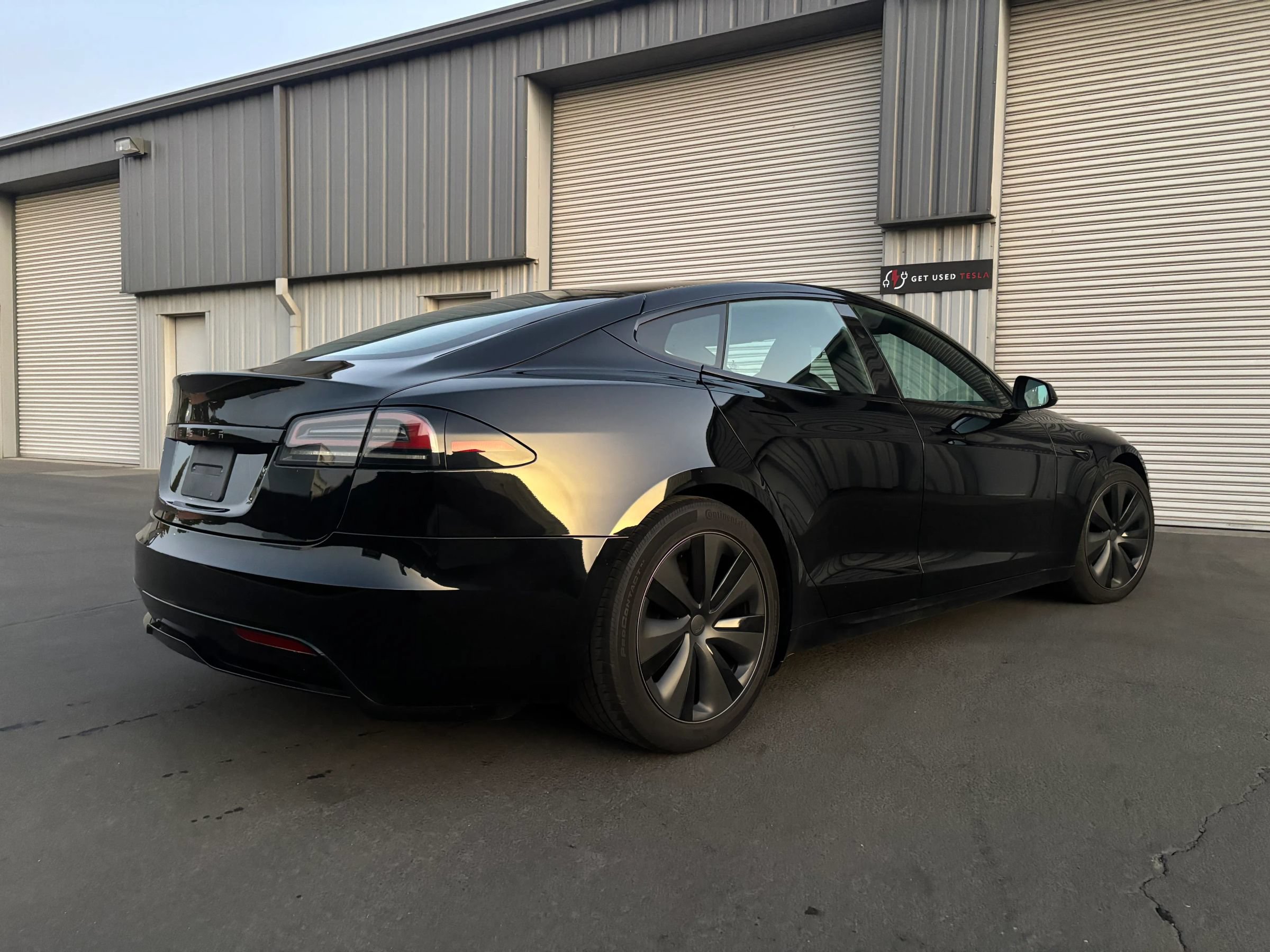 Used 2023 Tesla Model S Standard Range AWD/4WD image 8