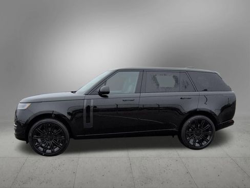 New 2026 Land Rover Range Rover Long Wheelbase SE AWD/4WD image 3