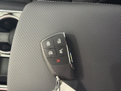 New 2026 Chevrolet Equinox LT w/ Convenience Package II image 27