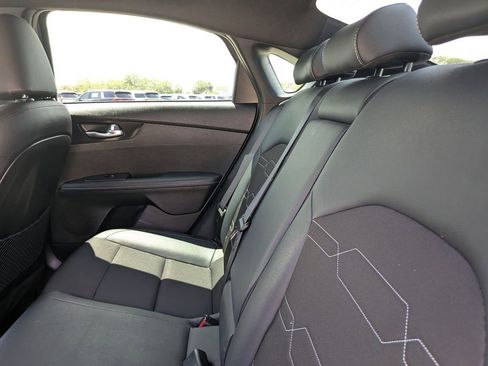 Certified 2023 Kia Forte GT-Line w/ GT-Line Technology Package FWD image 18