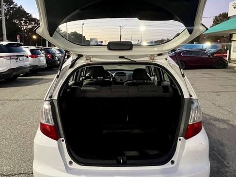 Used 2010 Honda Fit image 9