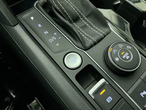 Used 2022 Volkswagen Atlas SE image 20