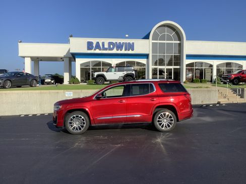 Used 2021 GMC Acadia Denali FWD image 4
