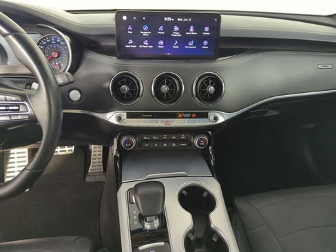 Used 2023 Kia Stinger GT2 RWD image 25