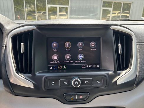 Used 2022 GMC Terrain SLE FWD image 19