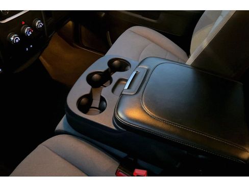 Used 2024 RAM 1500 Classic SLT image 17