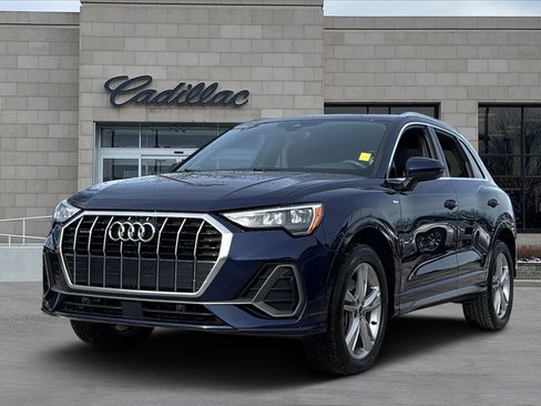 Used 2021 Audi Q3 2.0T Premium w/ Convenience Package image 5