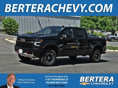 New 2026 Chevrolet Silverado 1500 ZR2 w/ LPO, Dark Essentials Package