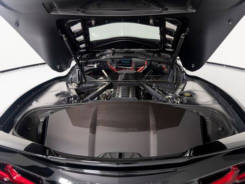 Used 2023 Chevrolet Corvette Stingray Premium Cpe w/ Z51 Performance Package RWD image 59