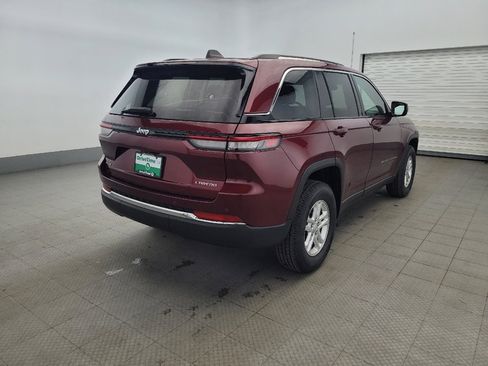 Used 2023 Jeep Grand Cherokee Laredo AWD/4WD image 9