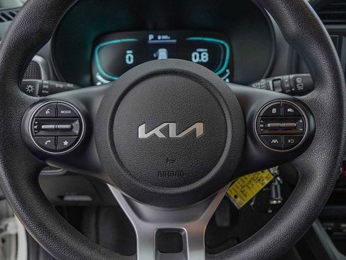 Certified 2024 Kia Soul LX w/ Option Group 015 image 12