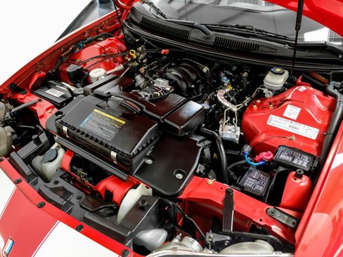 Used 2002 Chevrolet Camaro Z28 w/ SS Performance/Appearance Pkg RWD image 36