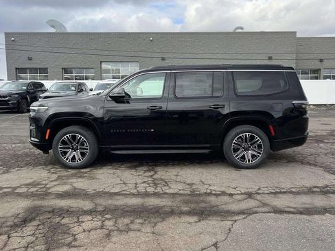 New 2026 Jeep Grand Wagoneer 4WD image 3