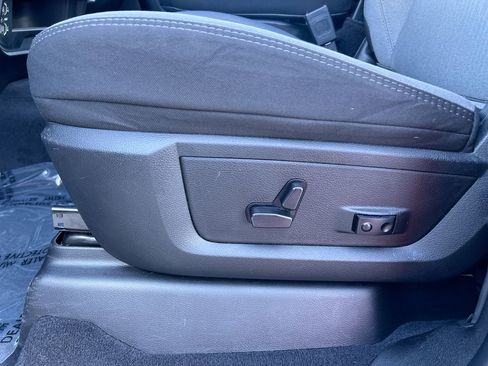 Used 2024 RAM 2500 Big Horn image 13