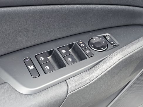 New 2026 Kia Sportage EX AWD/4WD image 15