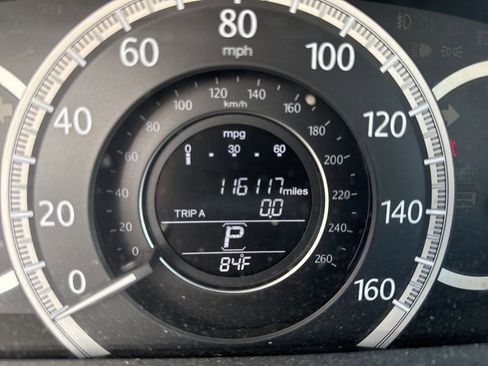 Used 2014 Honda Accord EX image 10