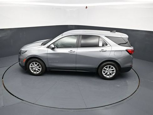 Used 2024 Chevrolet Equinox LT AWD/4WD image 43