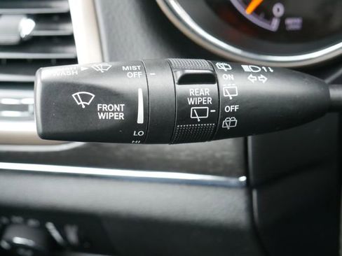 Used 2017 Jeep Grand Cherokee Limited image 26