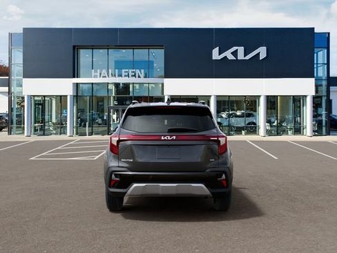 New 2026 Kia Seltos S AWD/4WD image 5