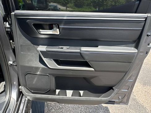 Used 2025 Toyota Tundra Platinum image 19