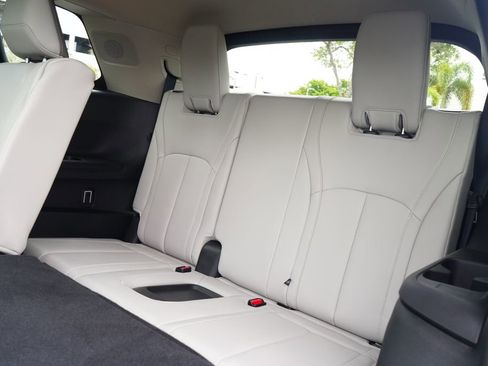 Used 2026 INFINITI QX60 Luxe w/ Cargo Package FWD image 17