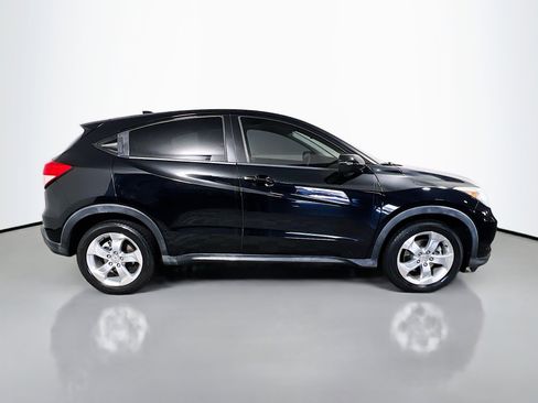 Used 2016 Honda HR-V EX image 3