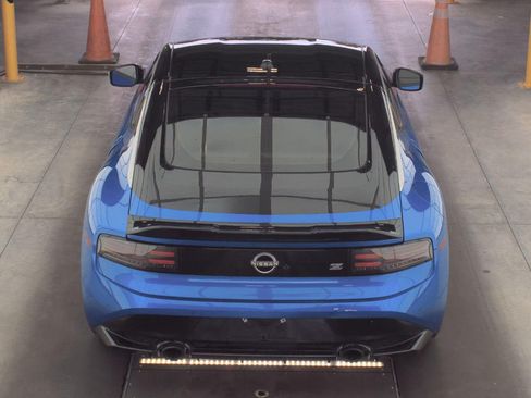 Certified 2024 Nissan Z Performance w/ Floor Mat Package RWD image 7