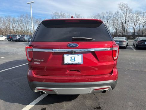 Used 2016 Ford Explorer Limited w/ Equipment Group 301A image 4