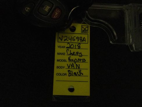 Used 2018 Chevrolet Express 3500 LT w/ LT Preferred Equipment Group image 25