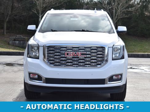 Used 2019 GMC Yukon Denali image 2