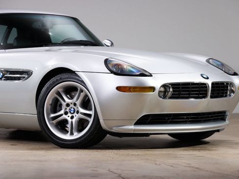 Used 2002 BMW Z8 image 9